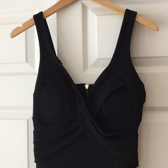 Fitted Black Dress - Picture 4 of 8